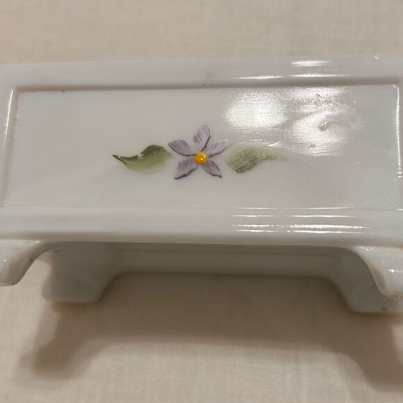 Vintage Westmorland Hand Painted/Signed Milk Glass Jewelry Box - Picture 5 of 8